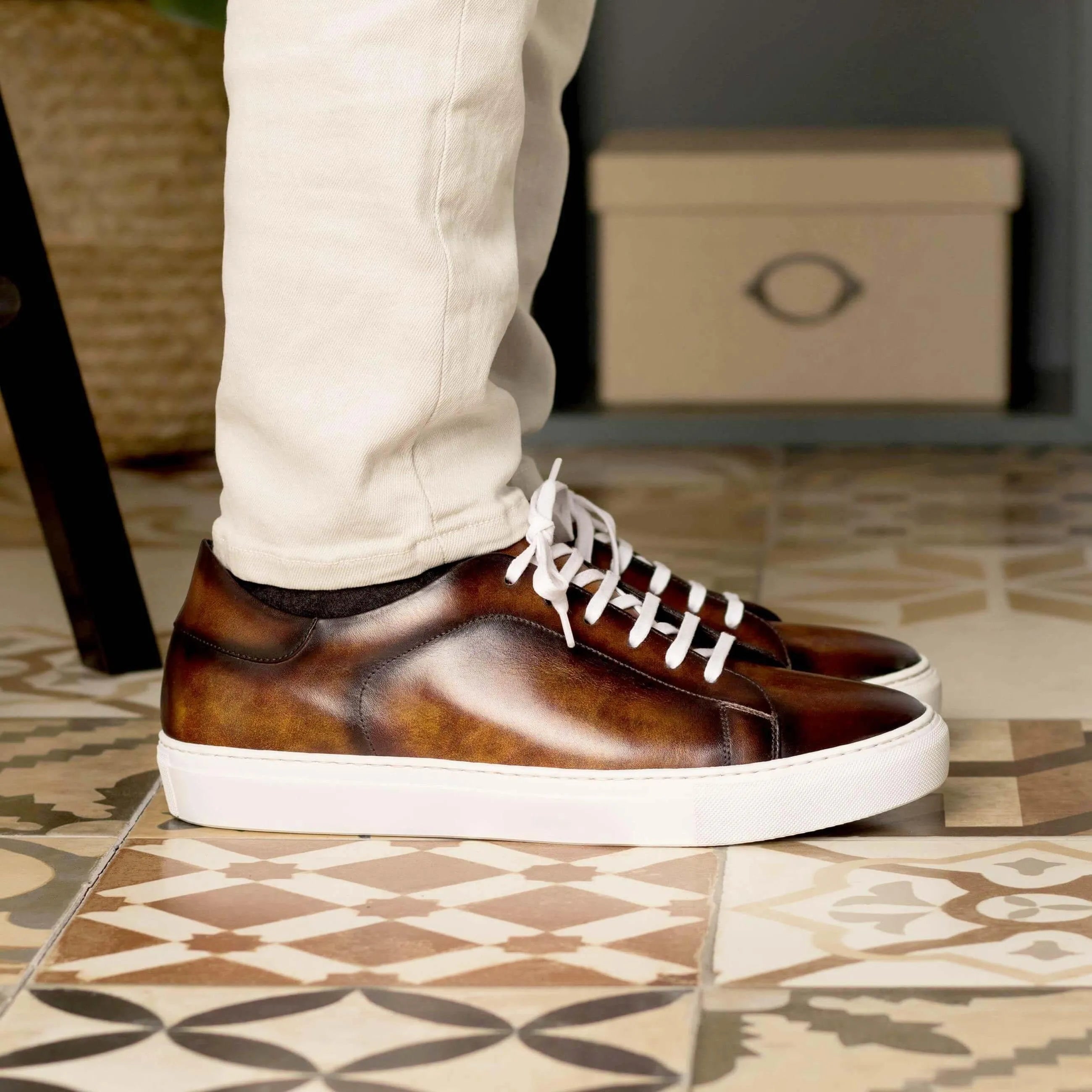 Brown leather 1789 trainer patina sneaker with white cupsole