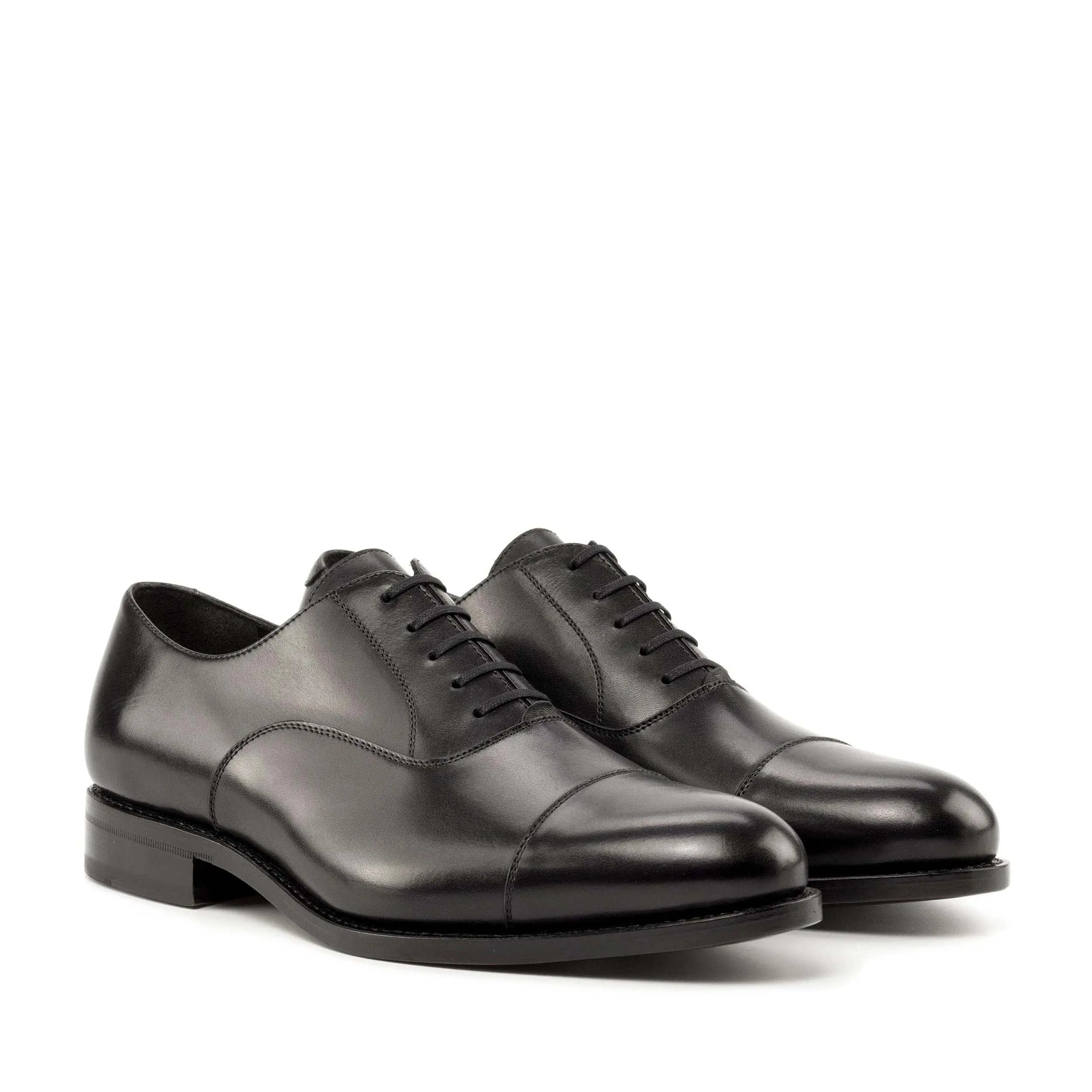 Pair of black leather Ales Oxford shoes II from Fast Lane