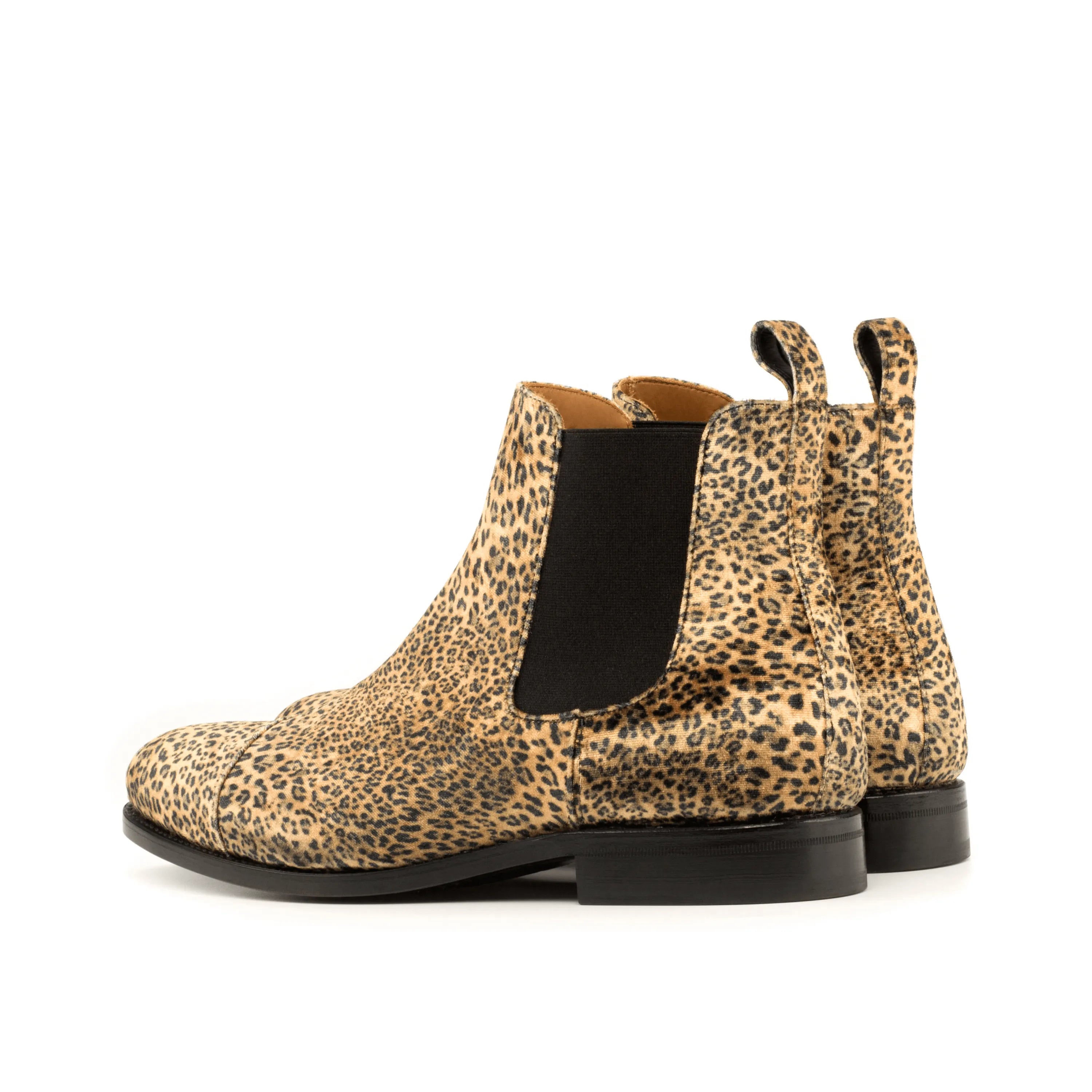 Amir Chelsea Boots in leopard print, back view