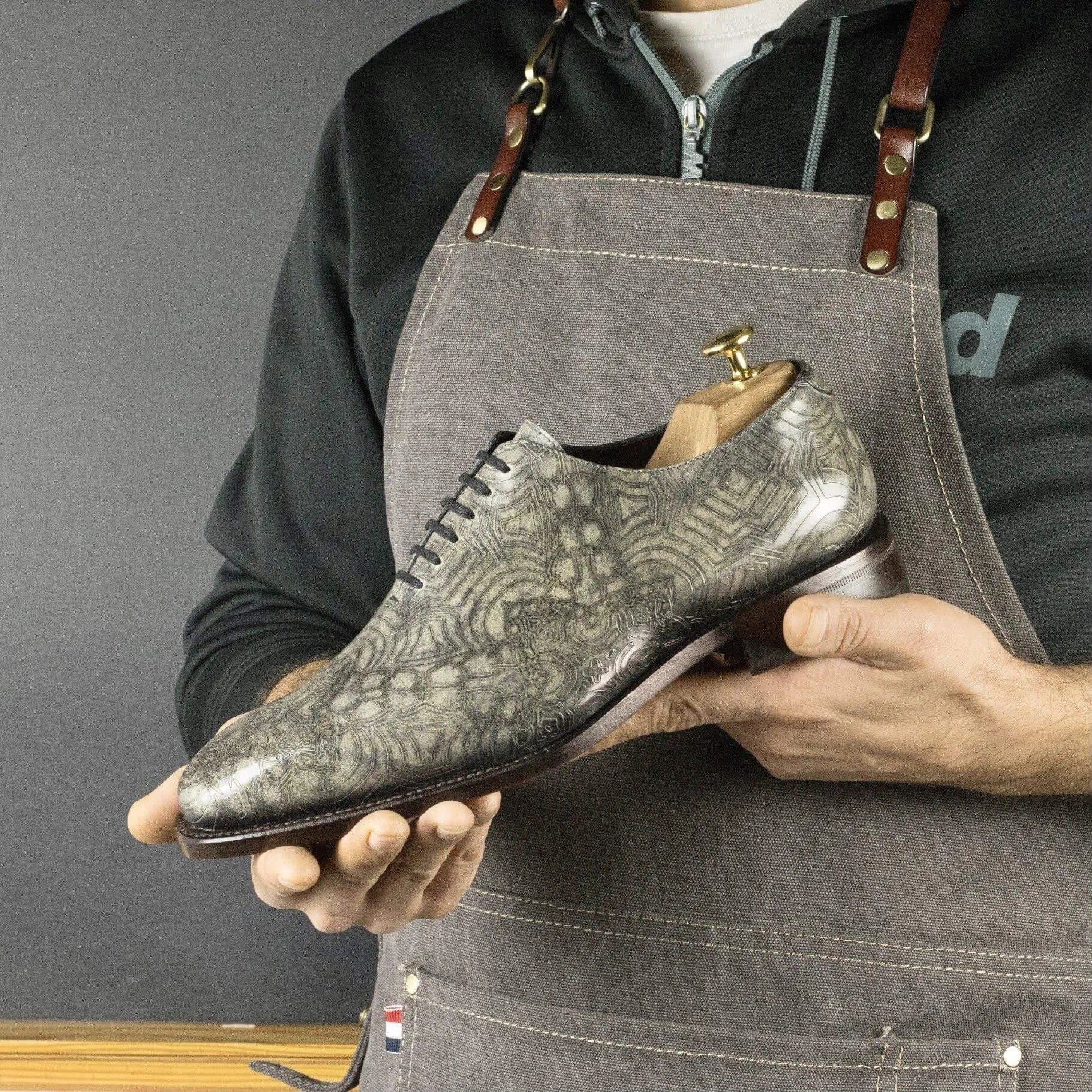 Aztika Patina Wholecut II patterned gray leather dress shoe