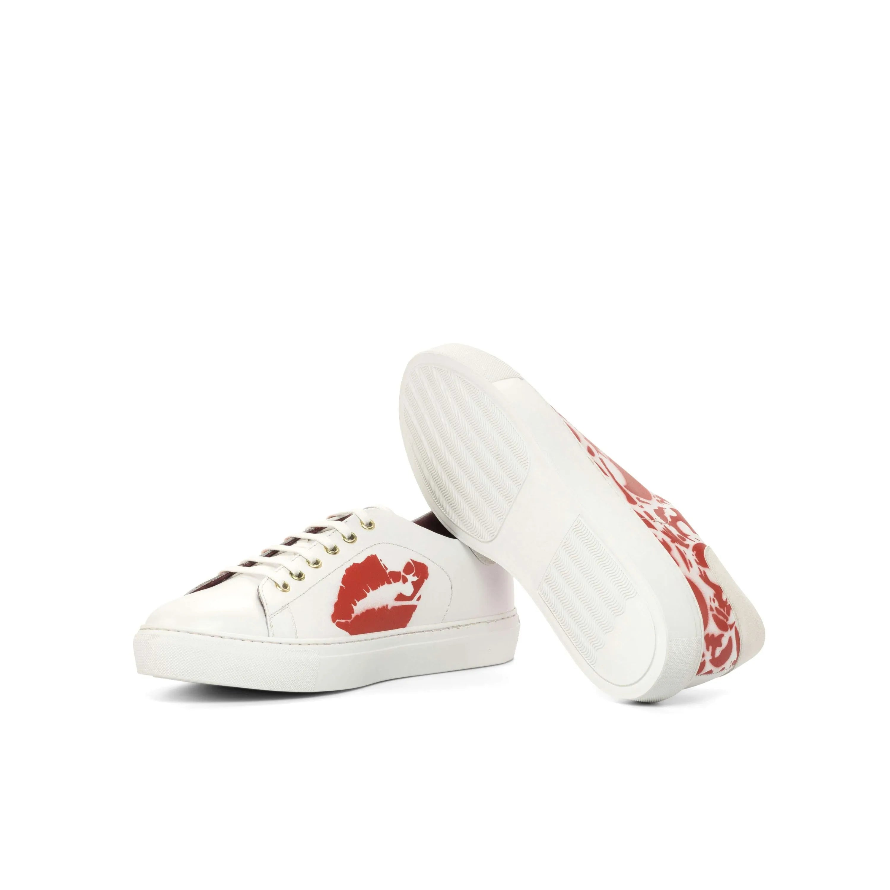 Blake trainer sneaker with white design and red lip print
