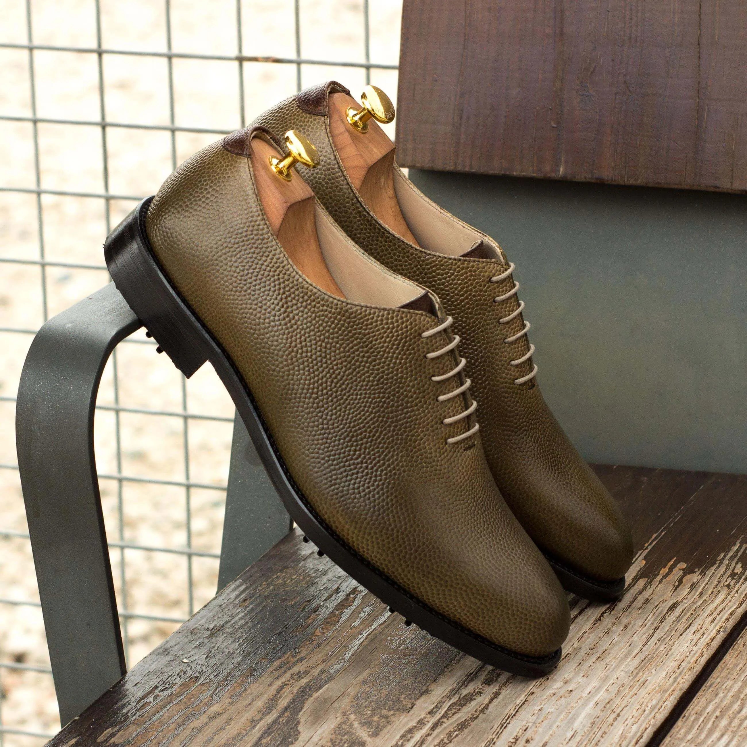 Bogy Wholecut Golf Shoes II in olive green leather, back view