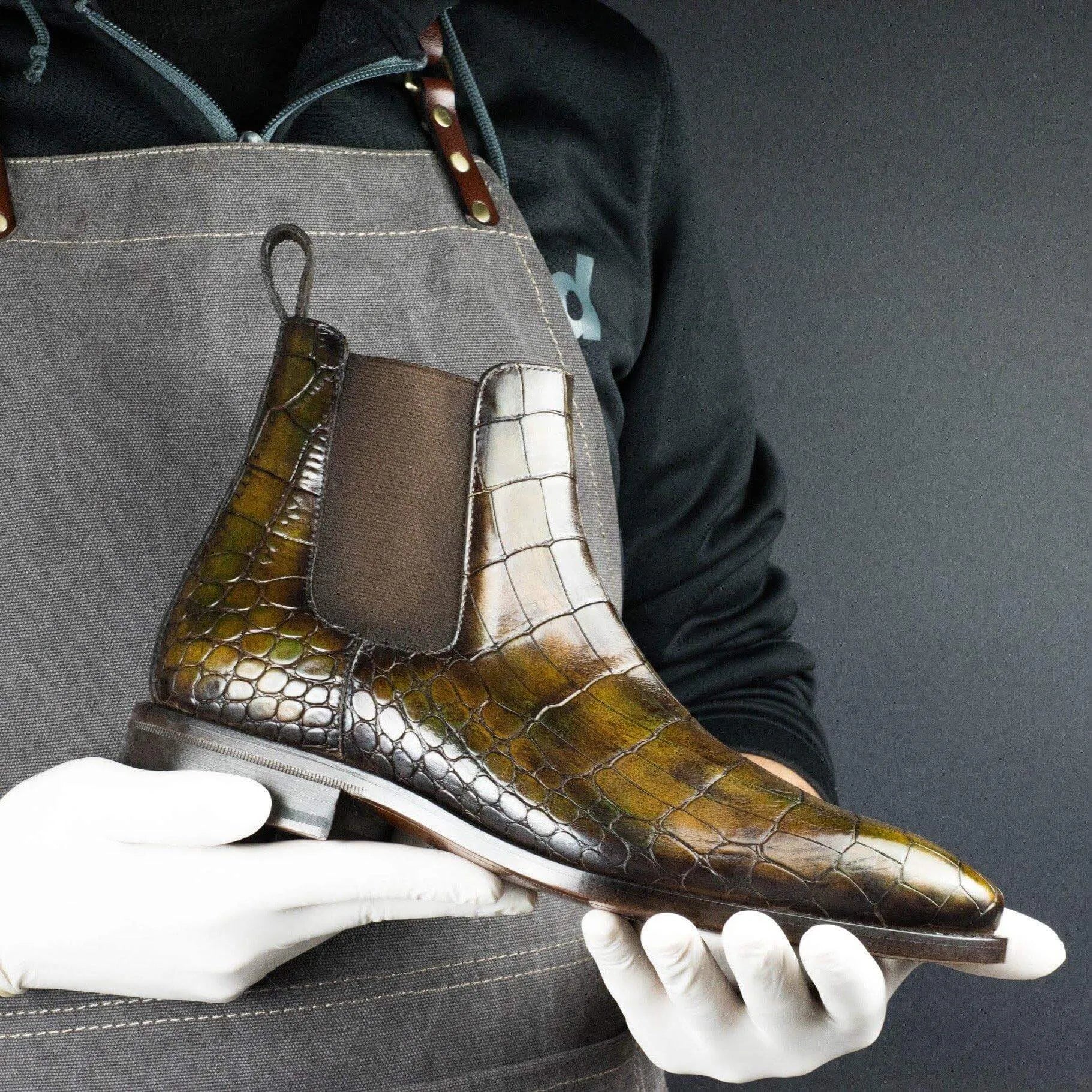 Olive green crocodile Cairo Patina Chelsea Boots II chisel toe
