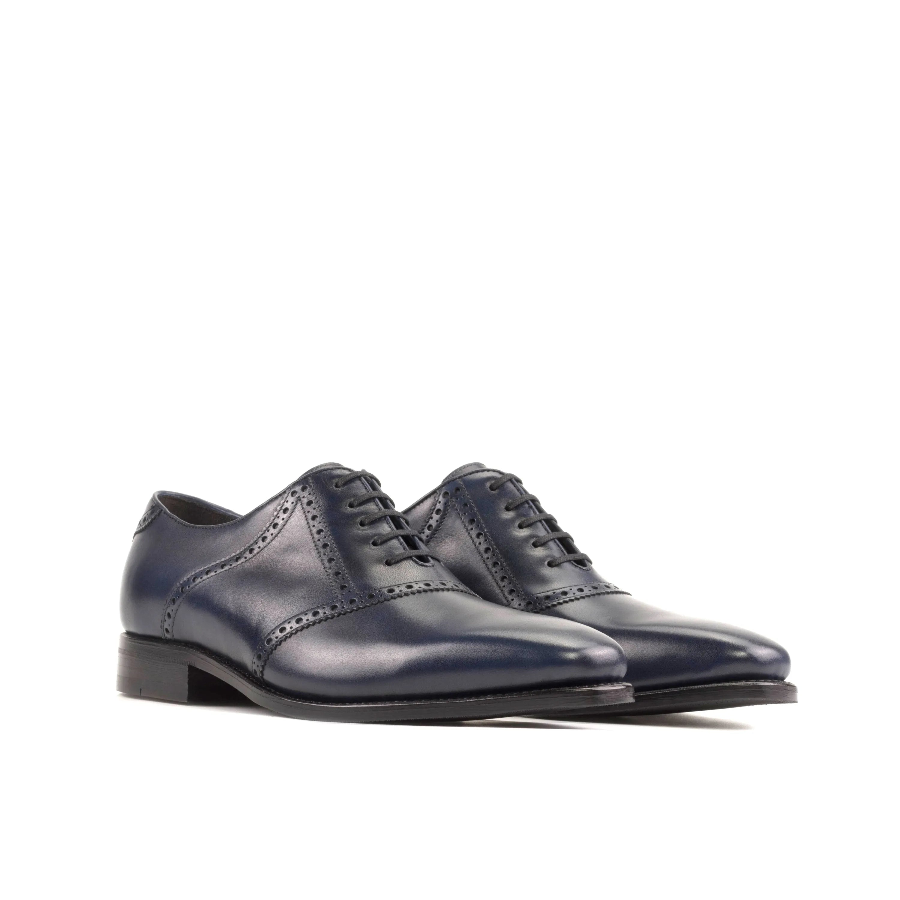 Carmine saddle shoes: pair of navy blue leather dress shoes