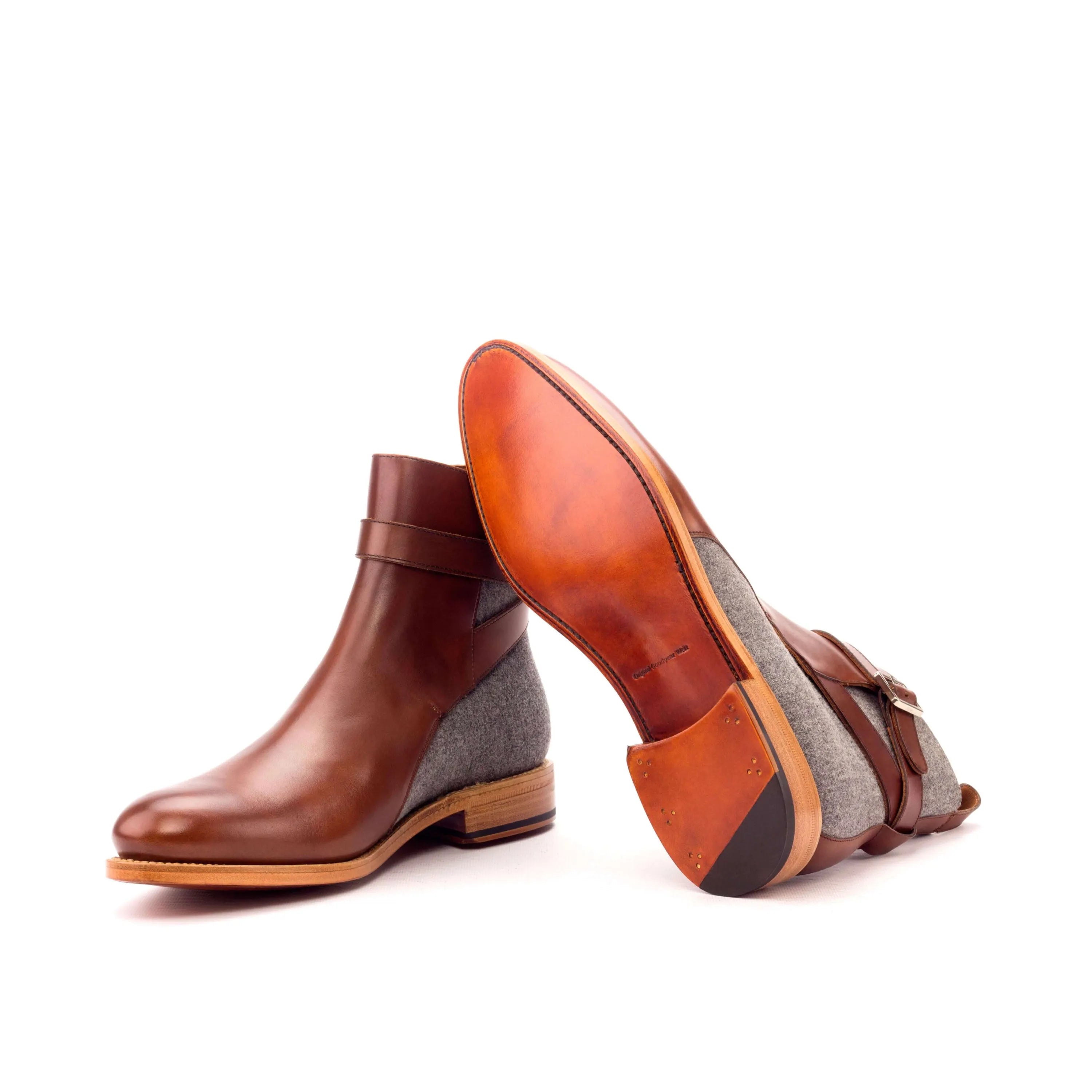 Brown Chuck Jodhpur boots in leather ankle style