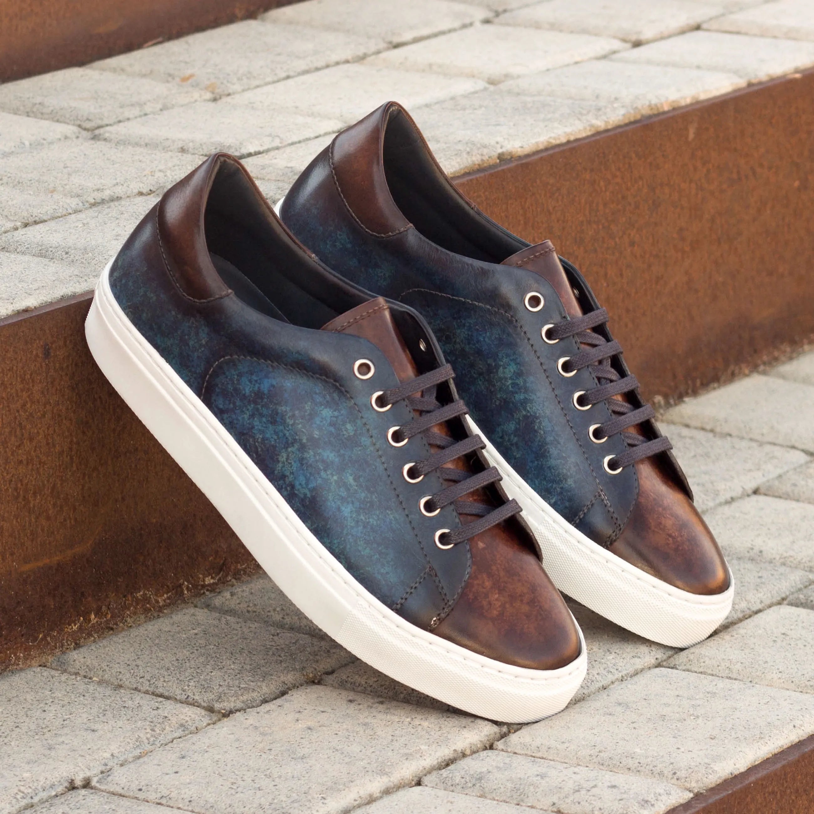 Cyprian trainer patina sneaker with leather upper and white soles