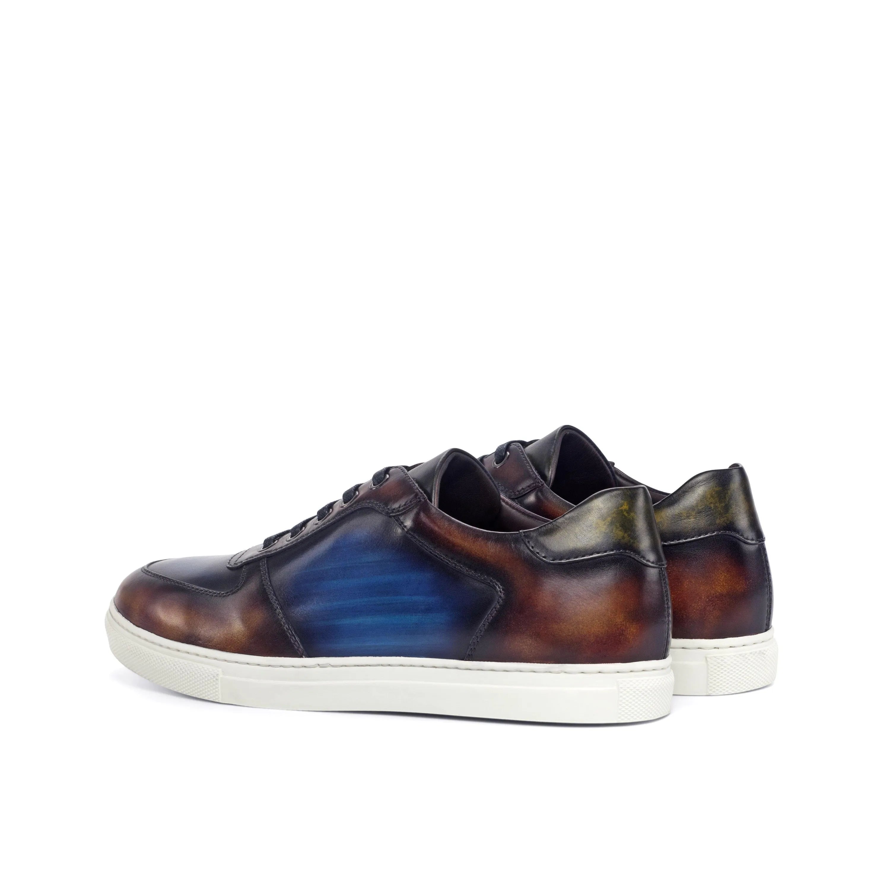 Deen patina low top sneaker II in leather with blue and brown patina