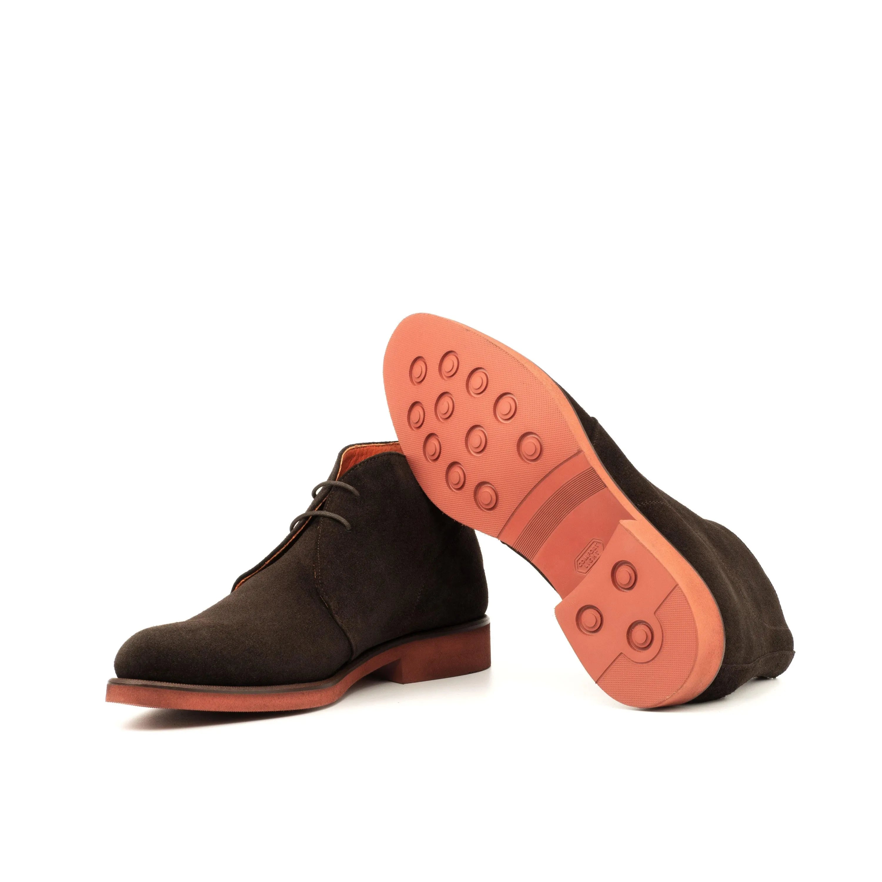Demothi Chukka Boots II: brown suede chukka boots with orange soles