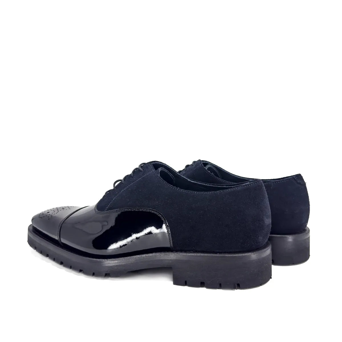 Denver Oxford Shoes II in black patent leather and suede