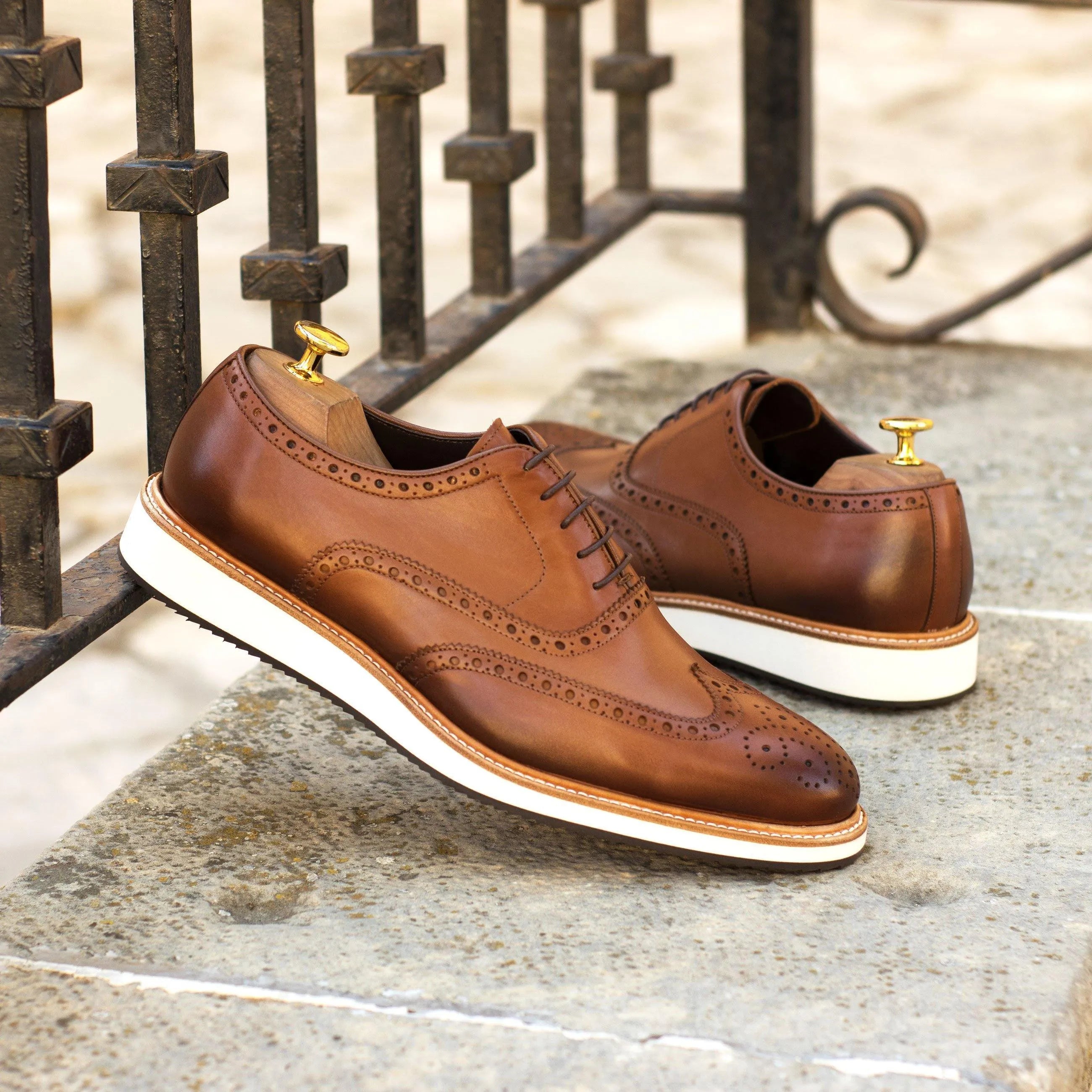 GH09 Full Brogue II brown leather wingtip shoes with brogue toe