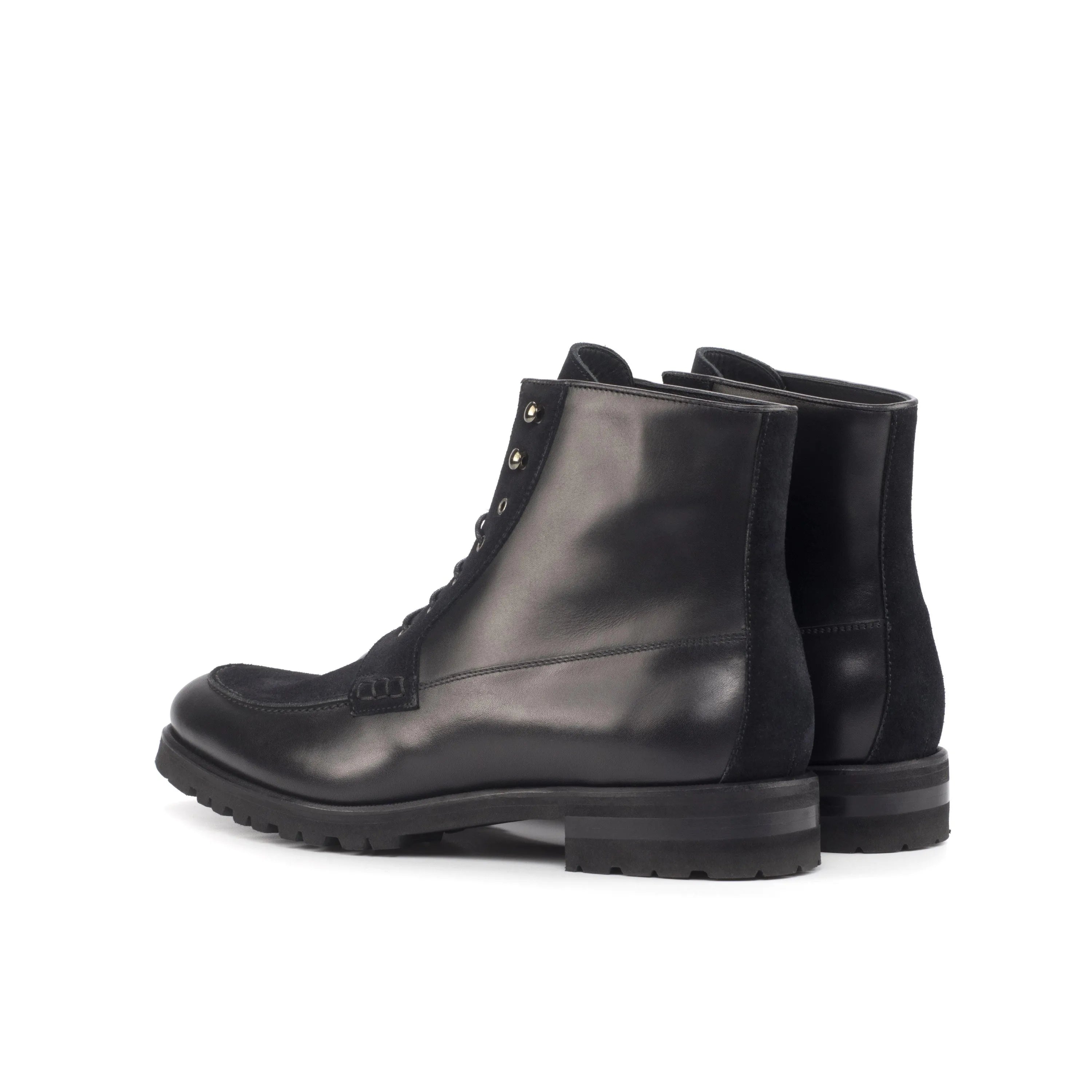 Kindrick moc boot: black leather lace-up boots