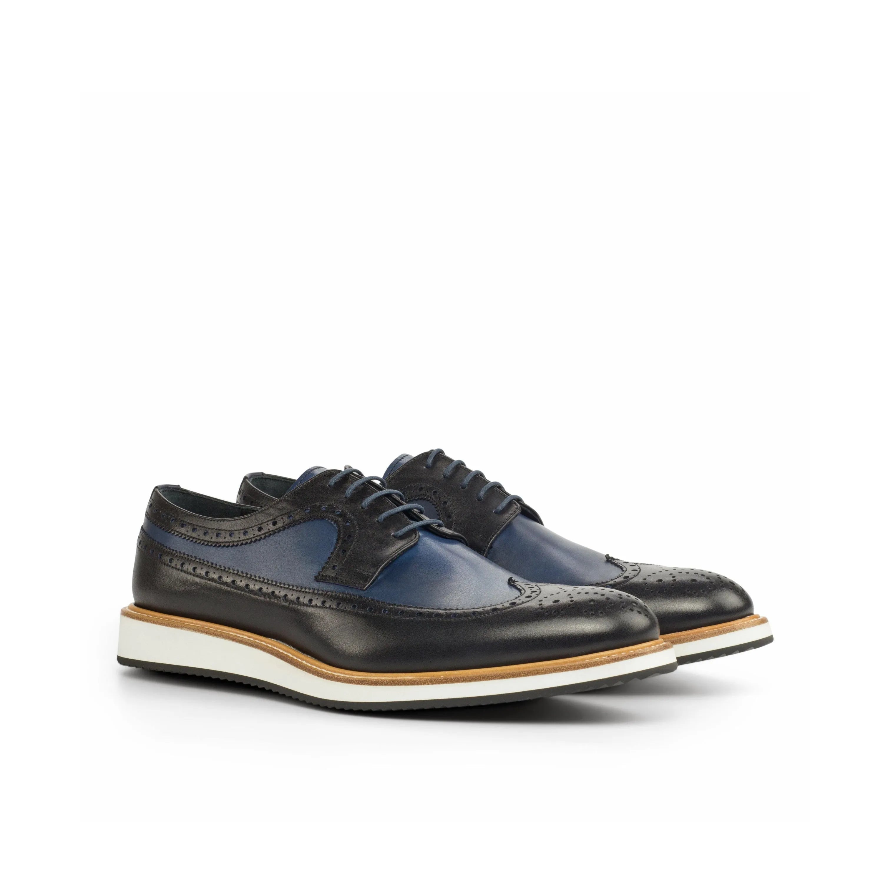 RR13 Longwing Blucher II two-tone leather wingtip dress shoes