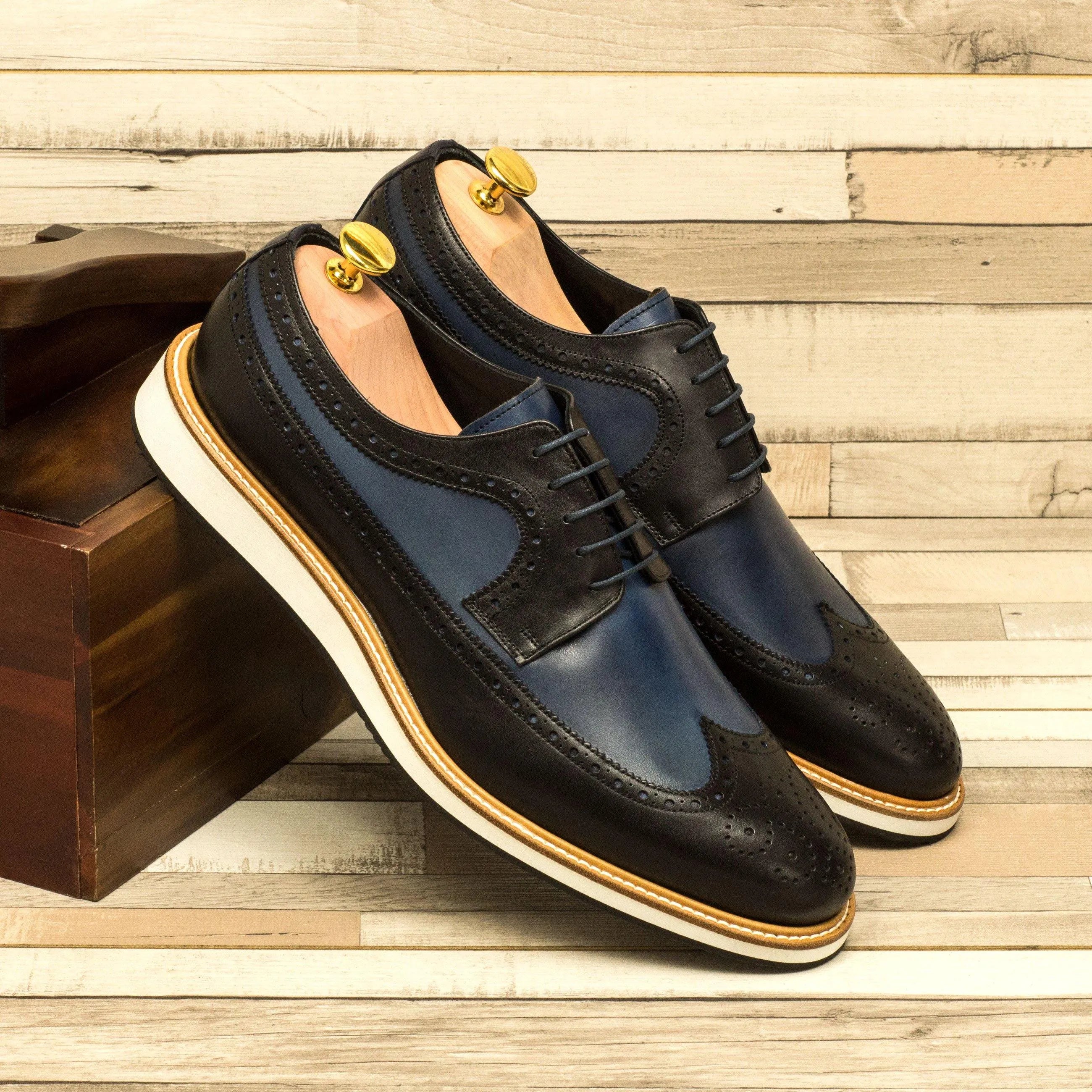RR13 Longwing Blucher two-tone leather dress shoes