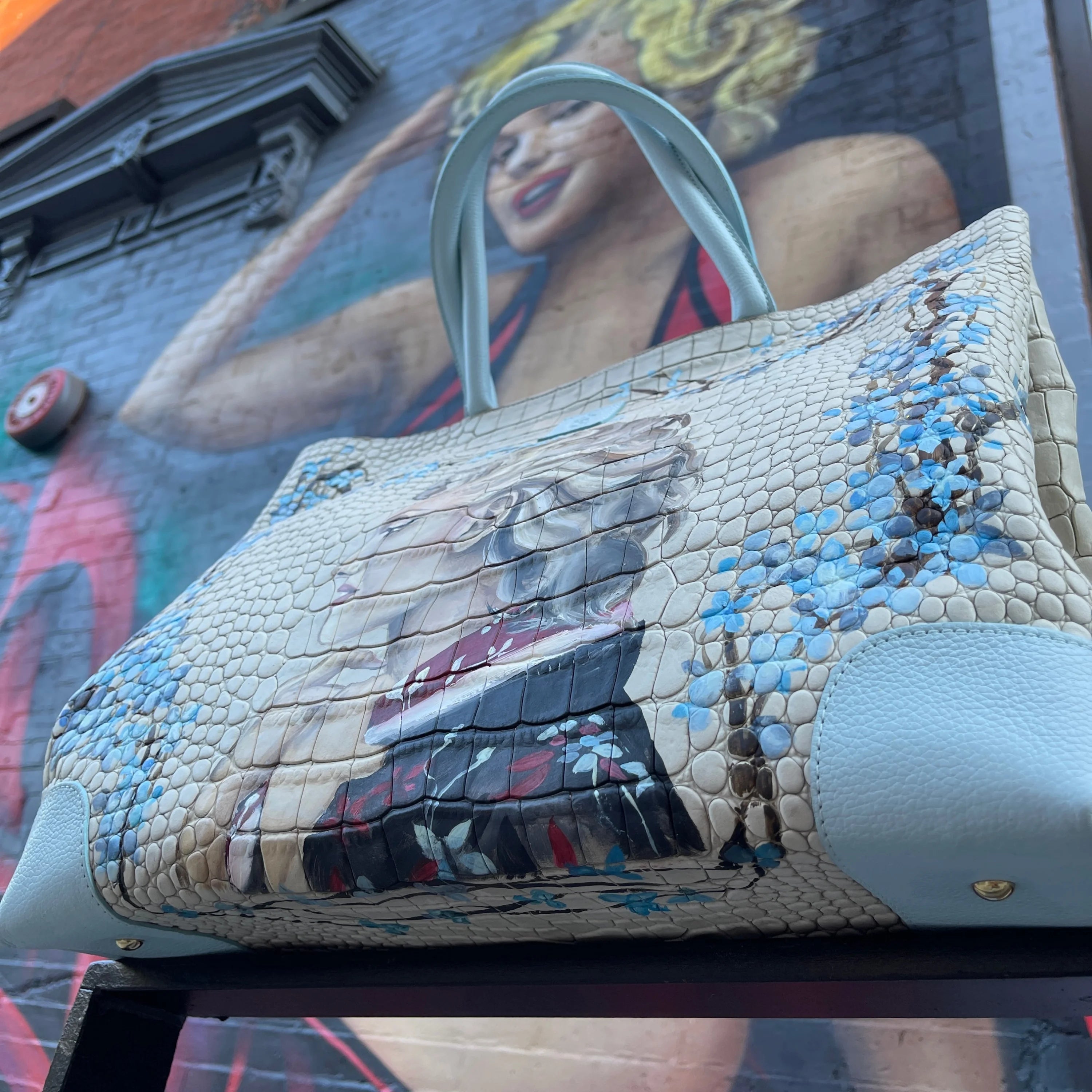 Marilyn Weekender Bag in Italian leather with crocodile pattern