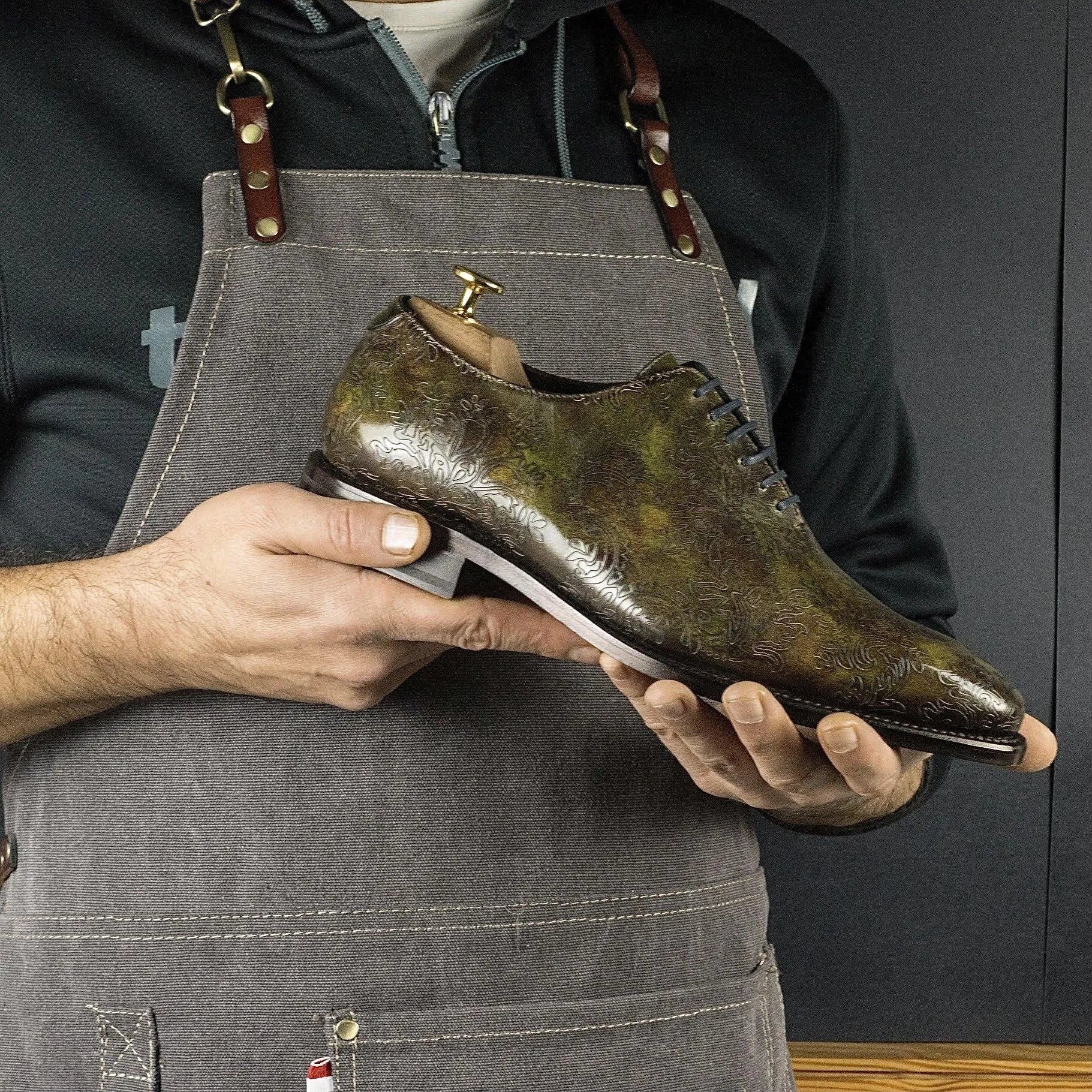 Yotopia Patina Wholecut II olive green leather dress shoe