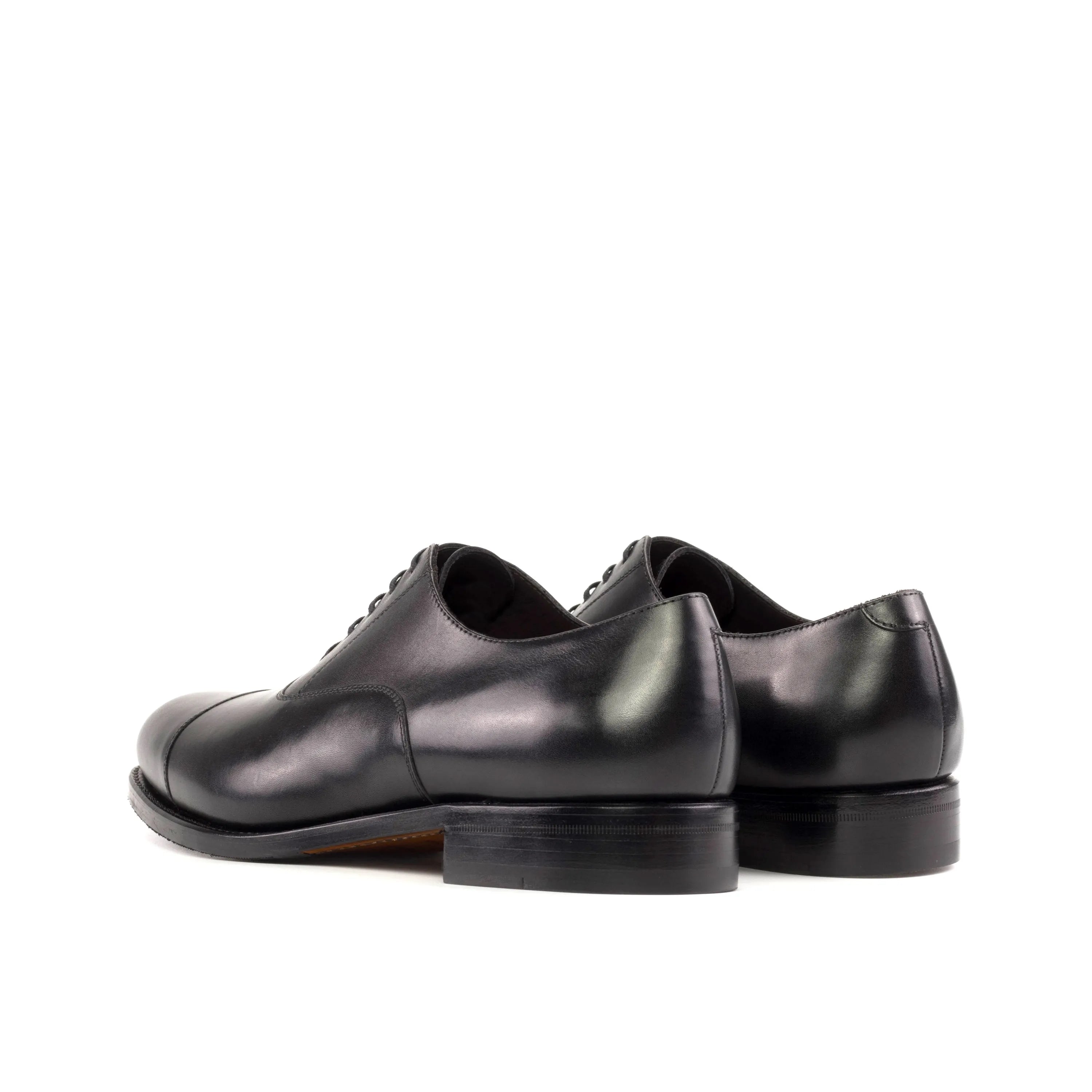 Pair of black leather 5910 Oxford shoes with hand-painted patina