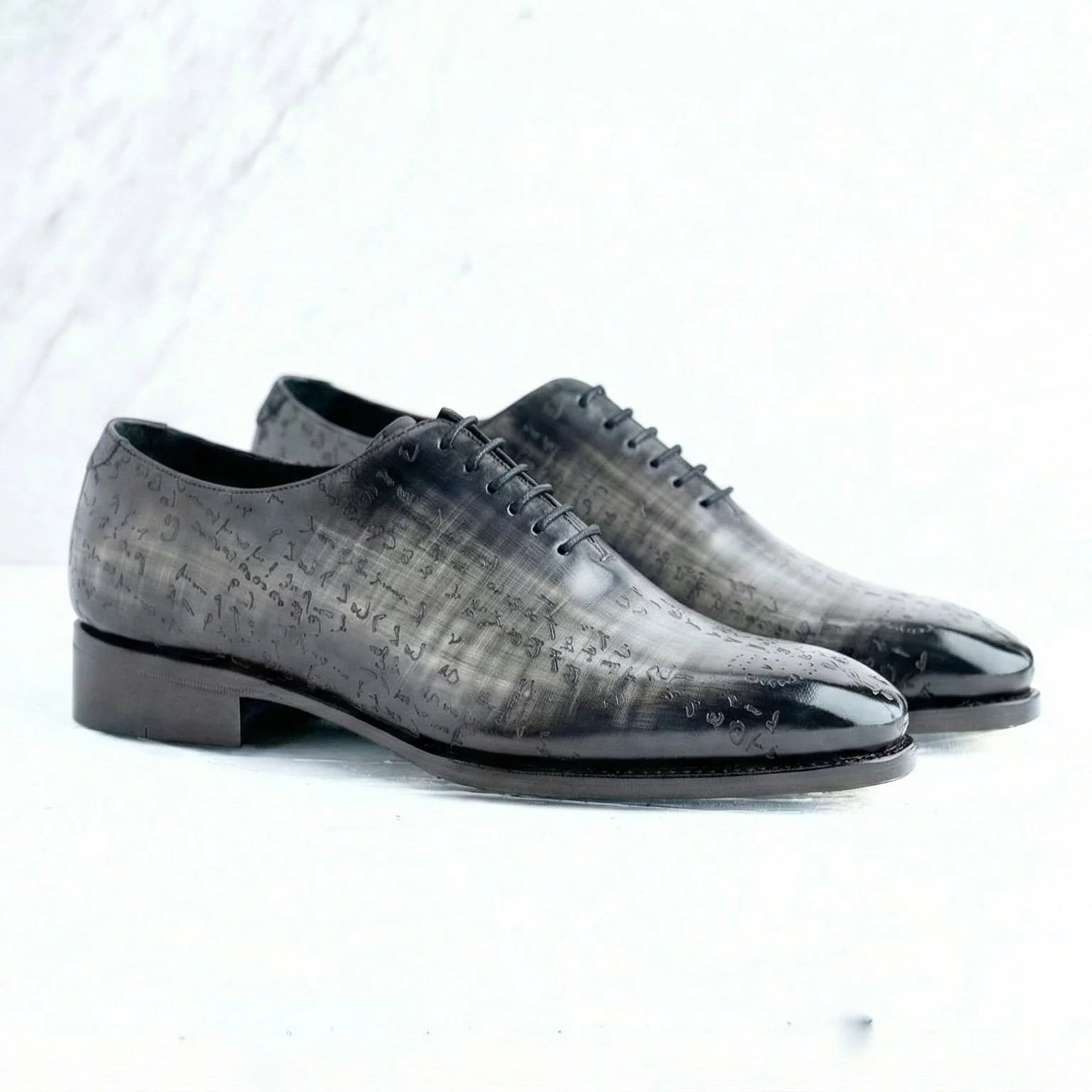 Black Italian crust leather night patina shoes with engraved Arabic pattern