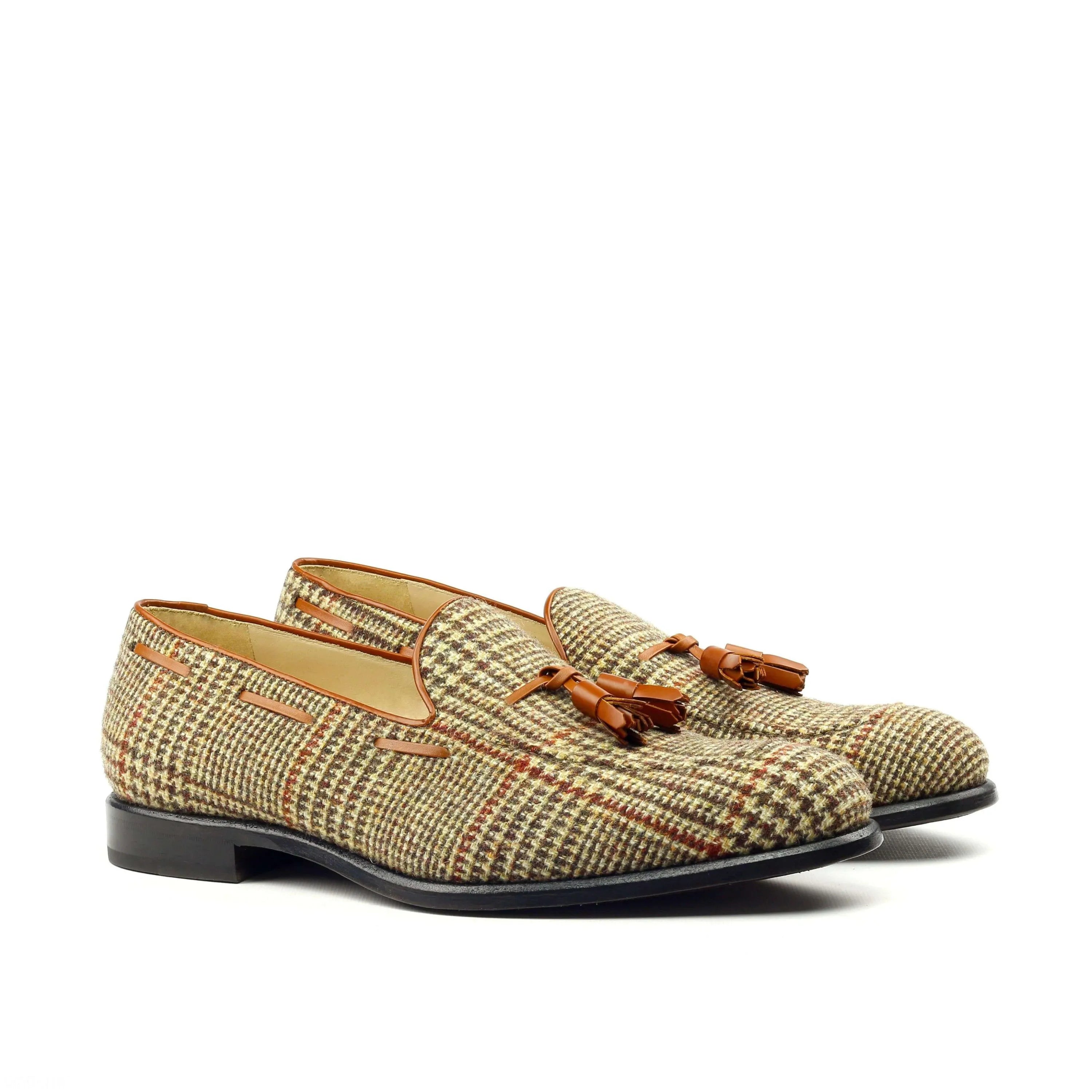 Avidon loafers II in tweed tassel with rounded toe for men