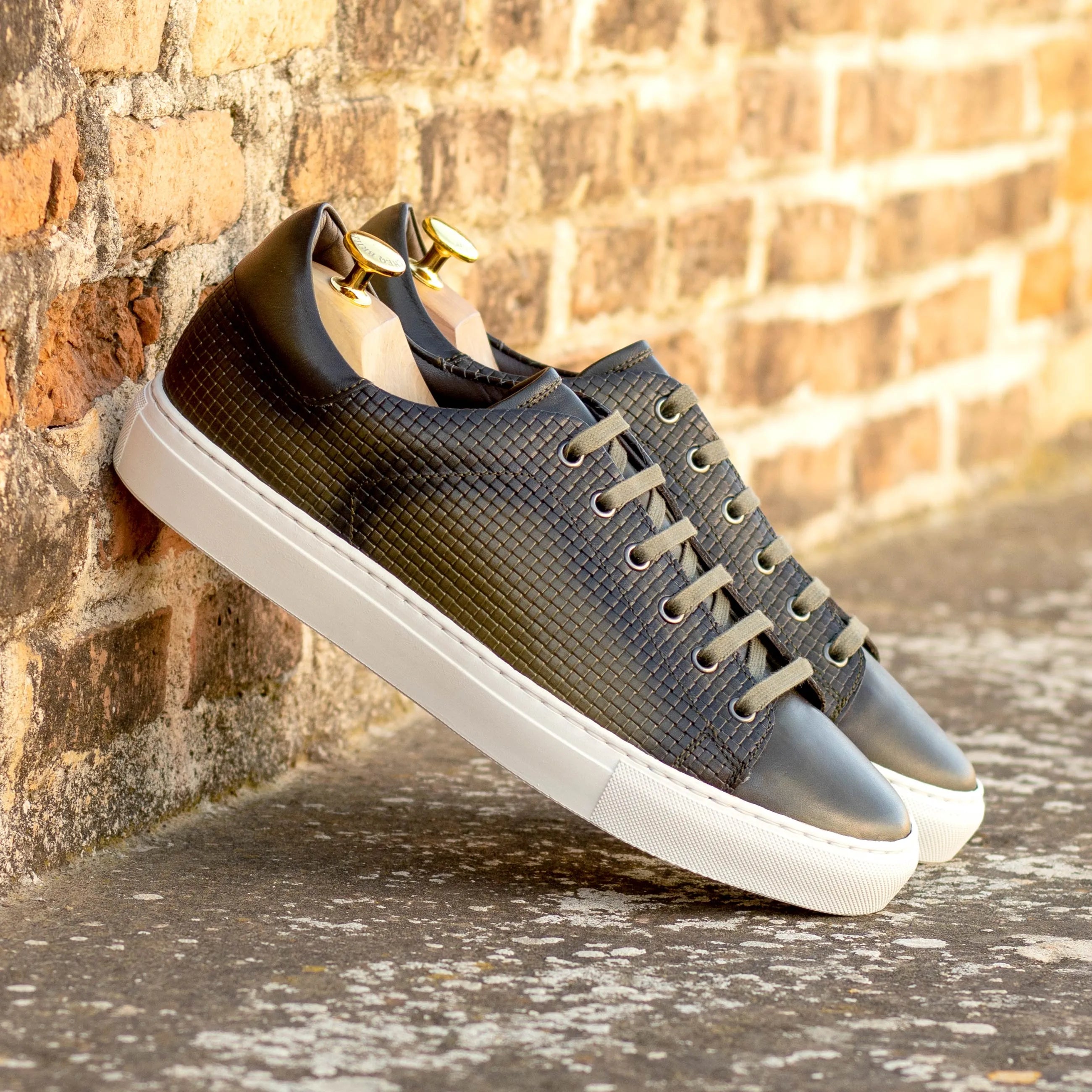 Gray CapaThree Trainer Sneaker II with white soles