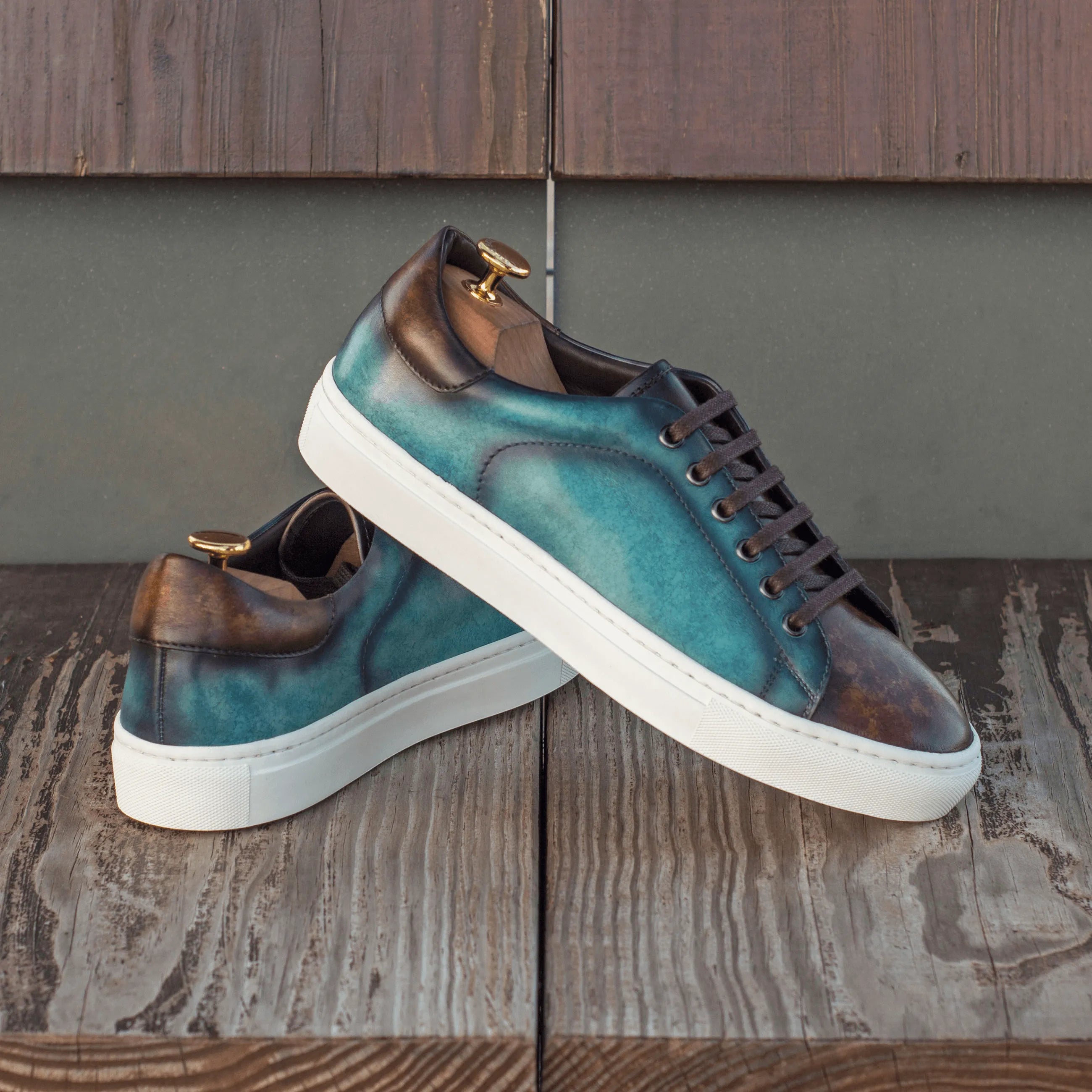 Chochmo patina trainer sneaker in blue leather with white soles