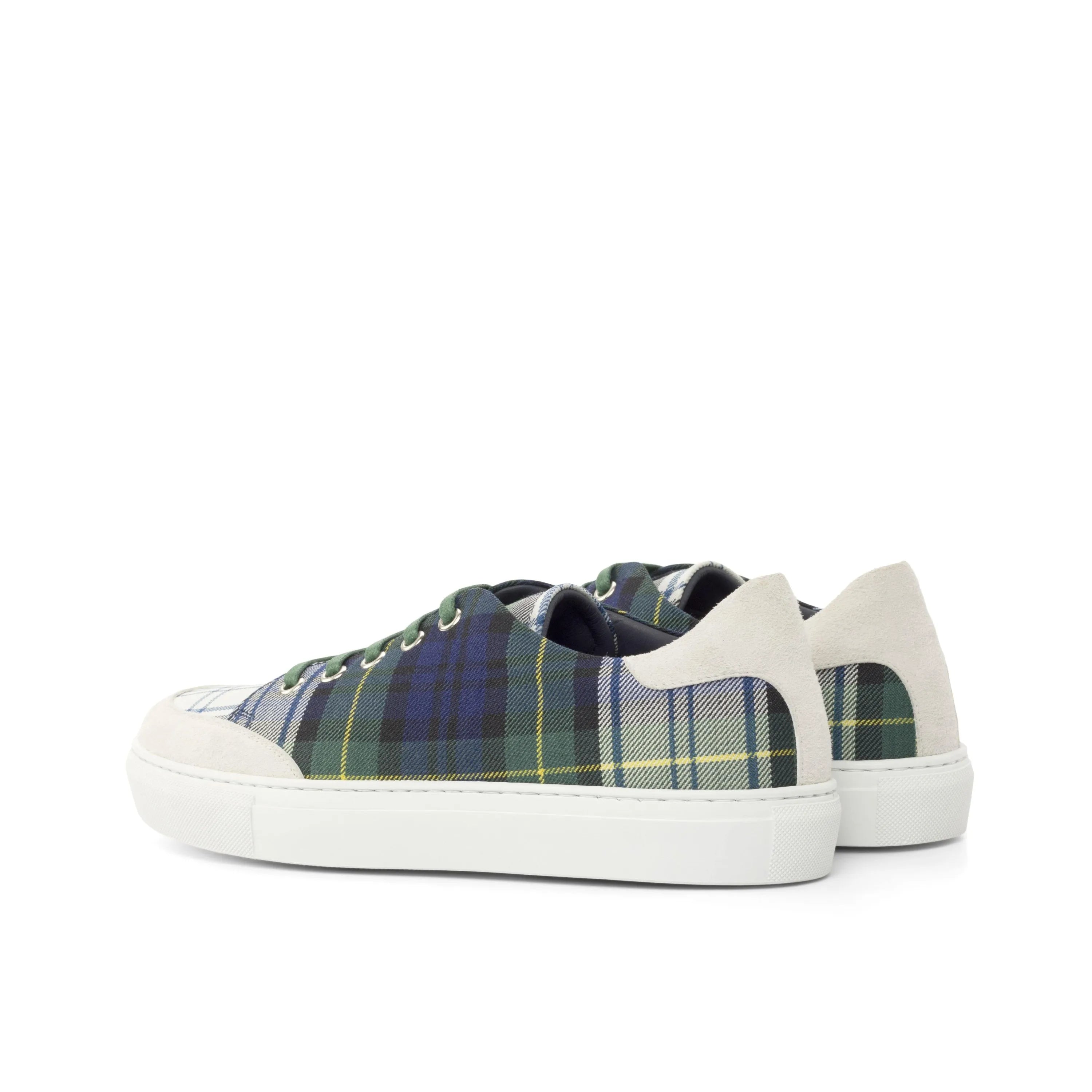 Gavina ladies tennis sneaker with plaid canvas design