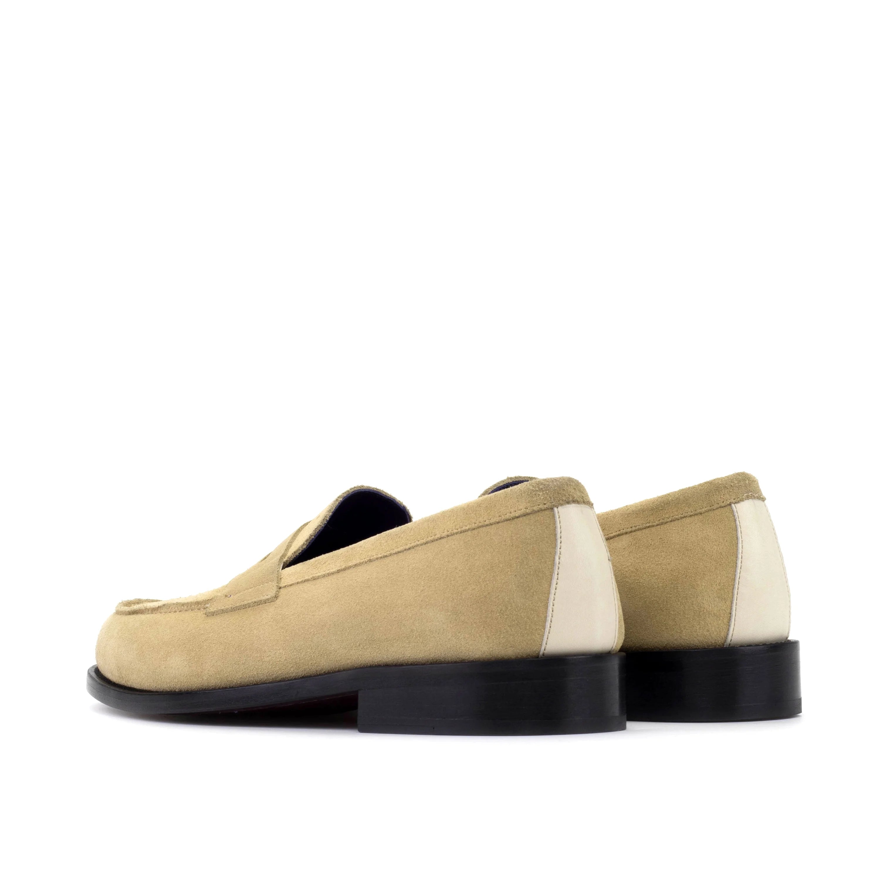 Kilzo penny loafers II in beige suede with cream panel and black sole