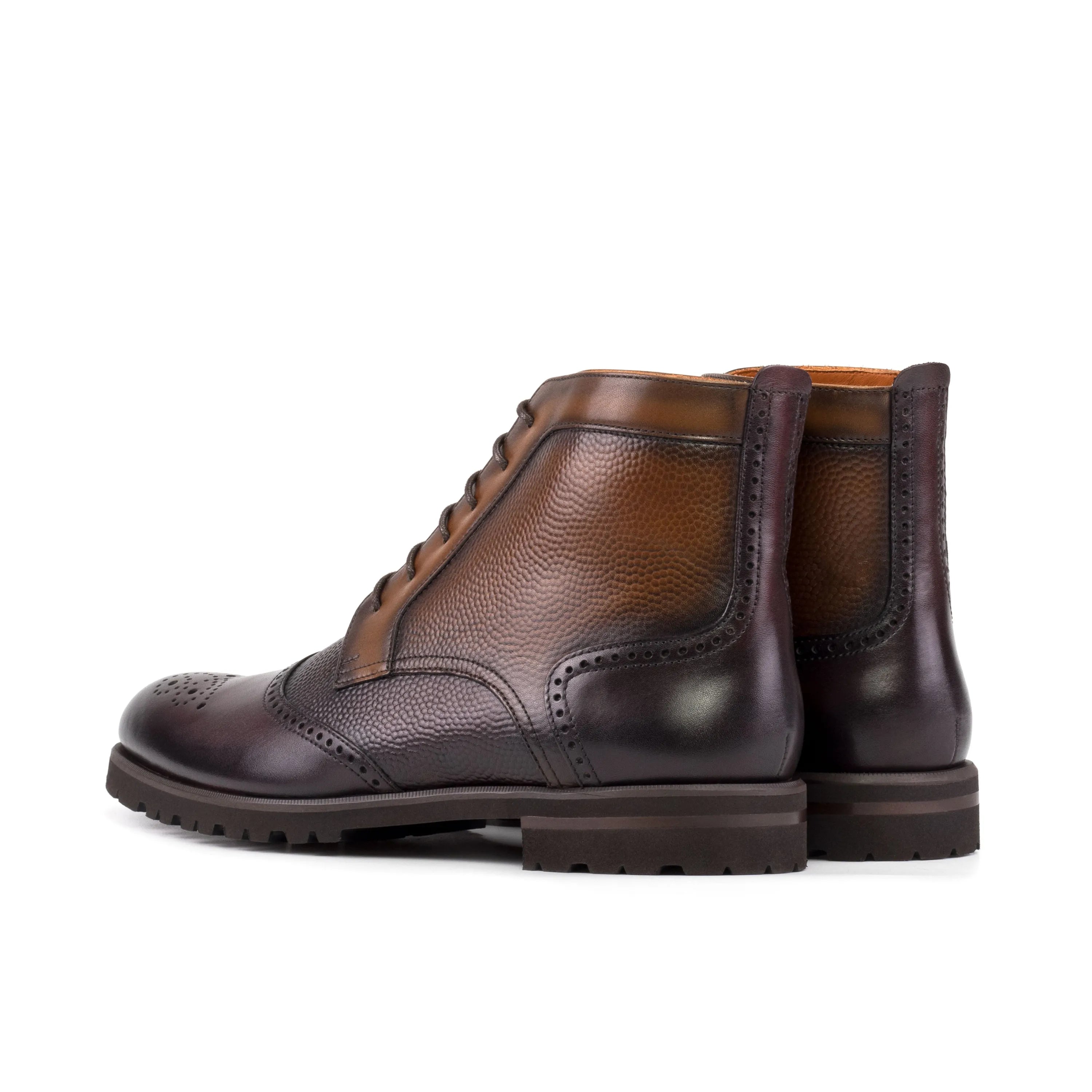 Luna ladies military brogue boots in brown leather