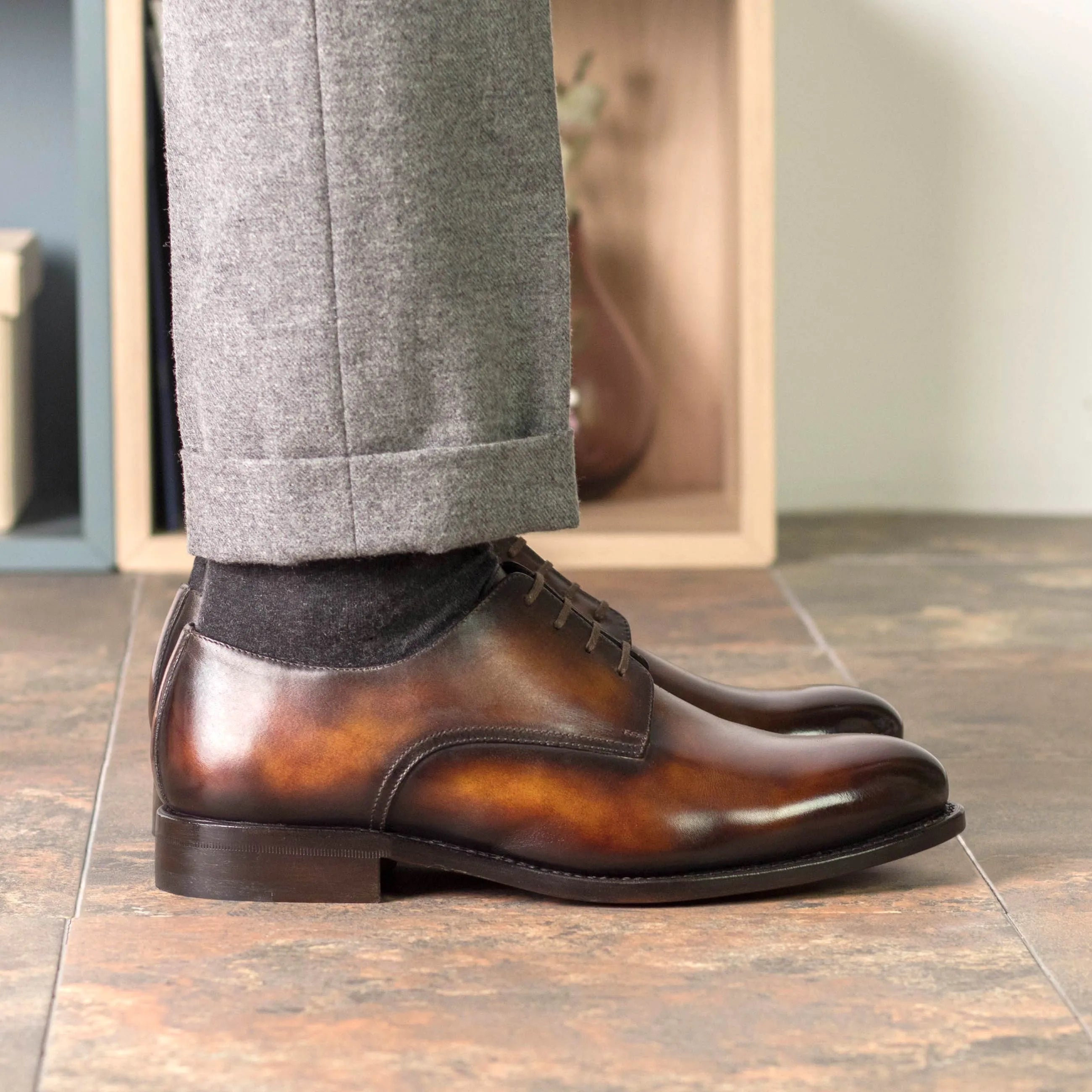 Mikeal Patina Derby shoes in brown leather, fast lane style