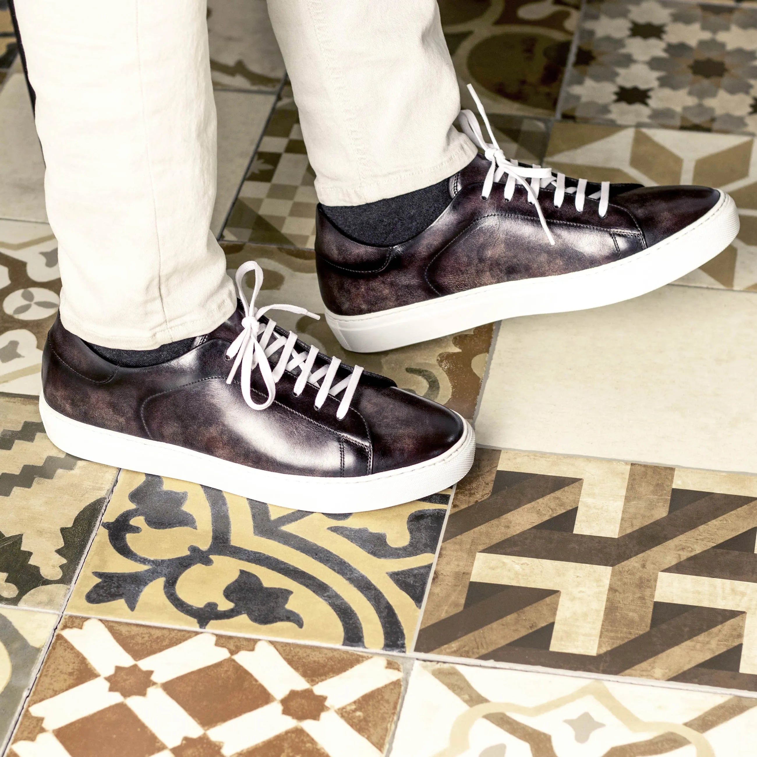 Roma Trainer Patina cupsole trainer sneaker with leather upper and white soles