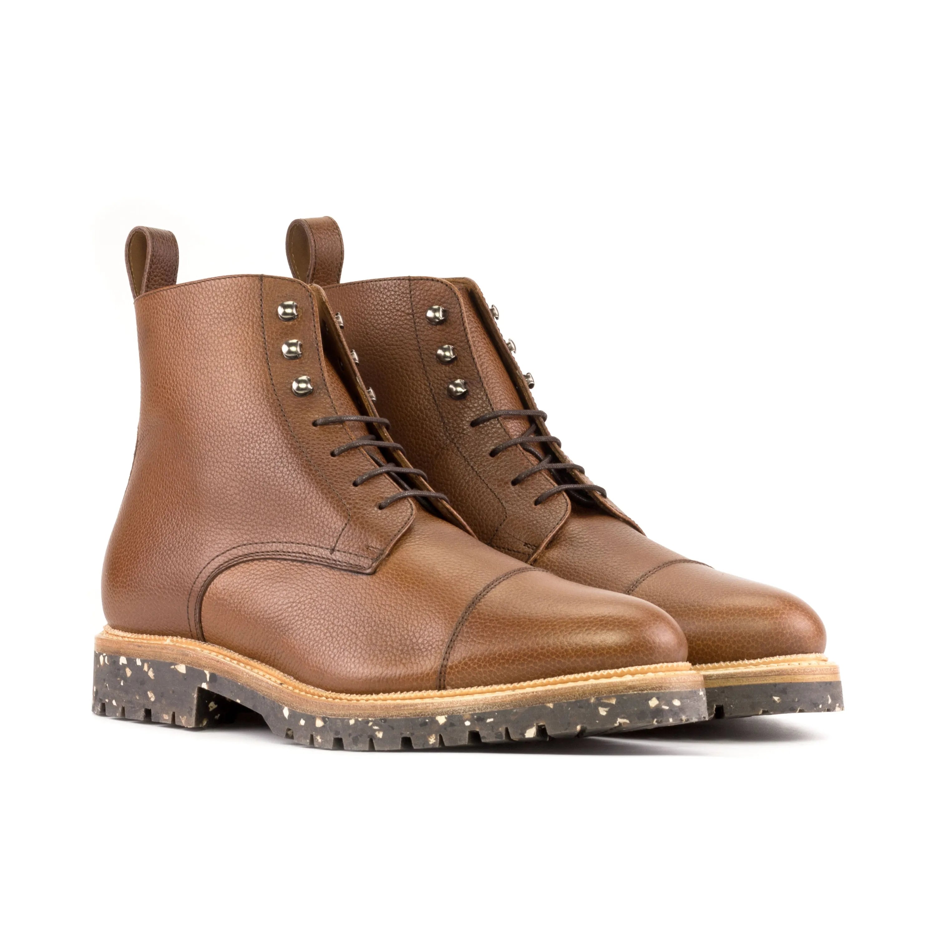 Senio Jumper Boots II brown leather lace-up classic cap-toe