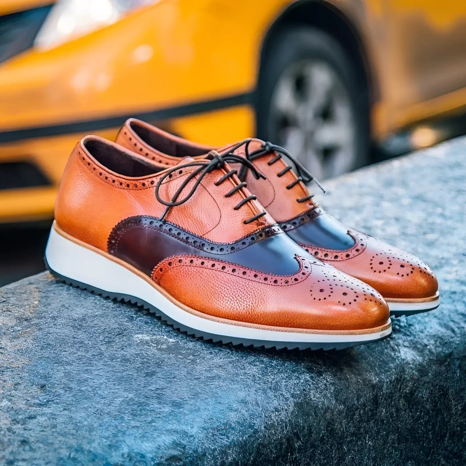 Two-tone leather Soho full brogue shoes for men