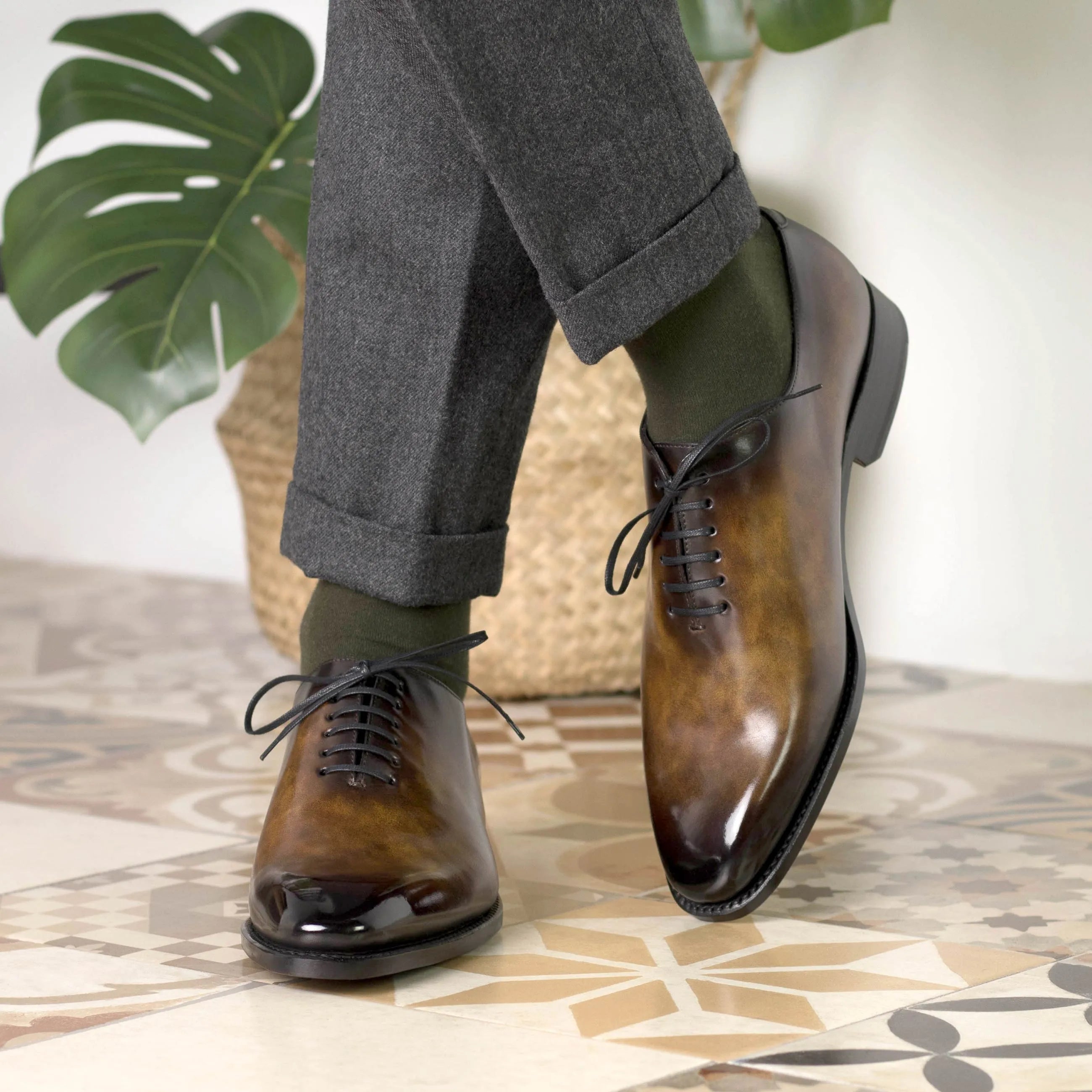 Veritas Patina Wholecut brown leather dress shoes back view